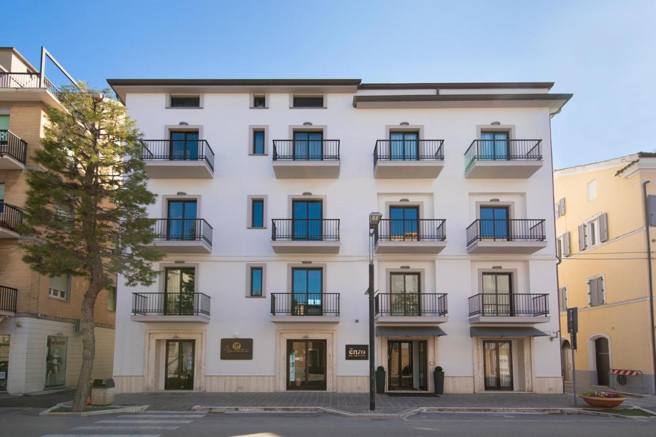 Hotel Enzo Porto Recanati Exterior foto