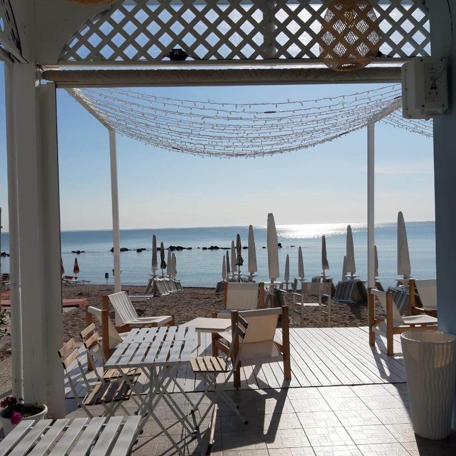 Hotel Enzo Porto Recanati Exterior foto